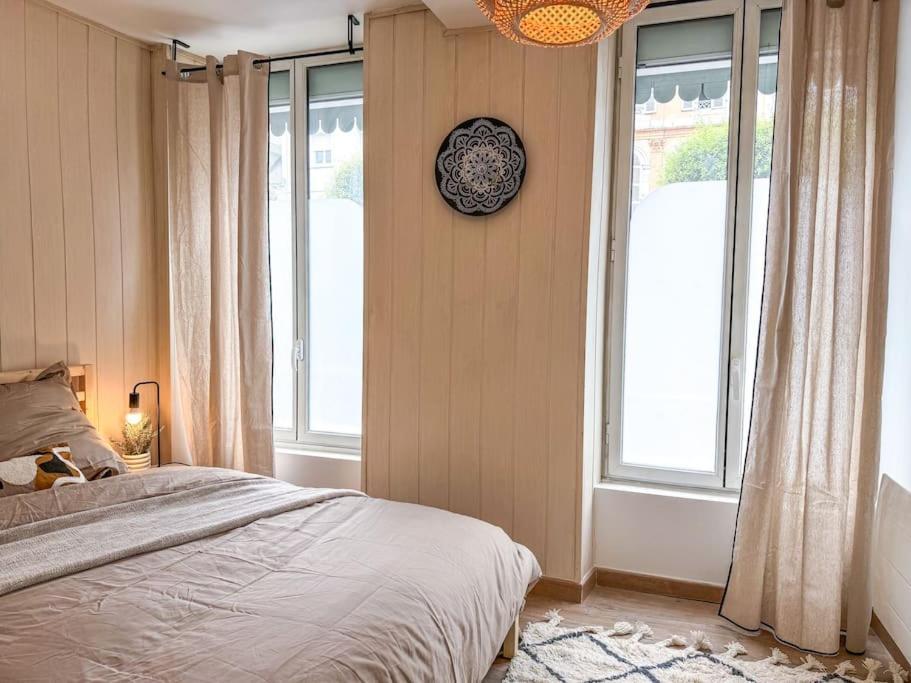 Elegance Au Coeur De Tarbes Apartment Exterior photo